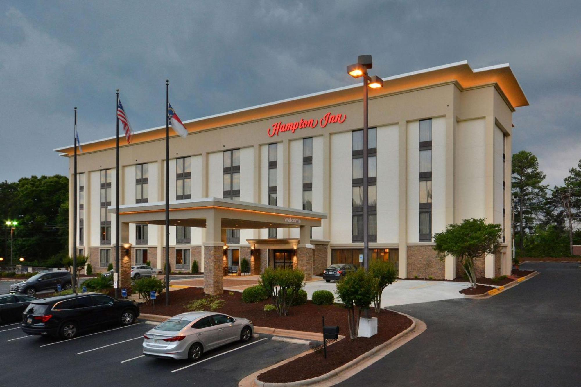 Hampton Inn Charlotte North Lake Norman Cornelius Bagian luar foto