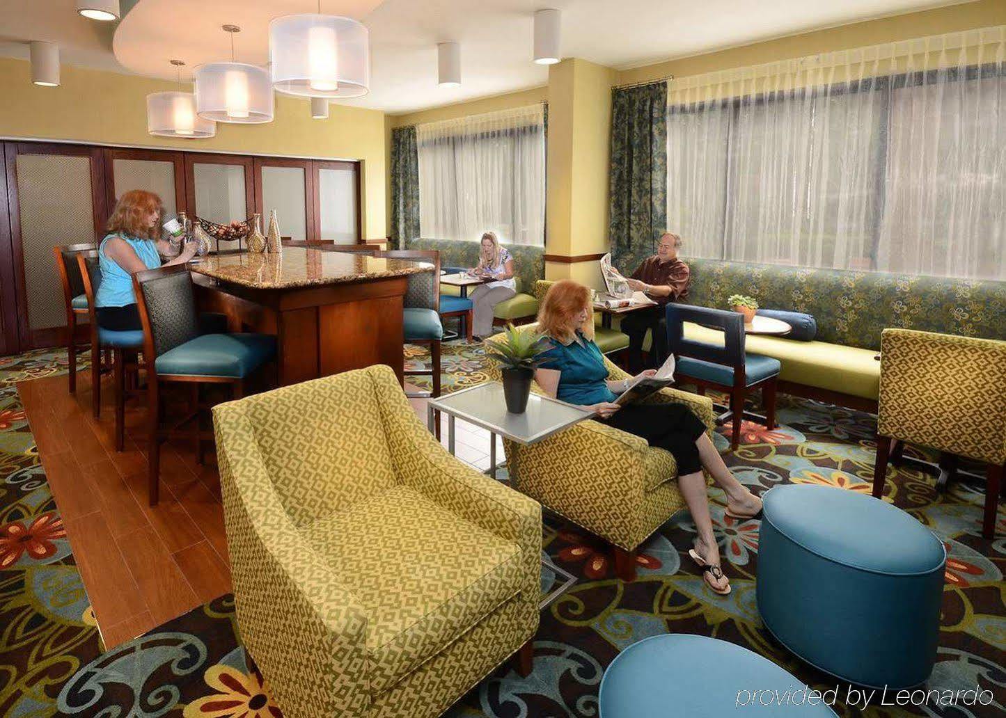 Hampton Inn Charlotte North Lake Norman Cornelius Bagian luar foto