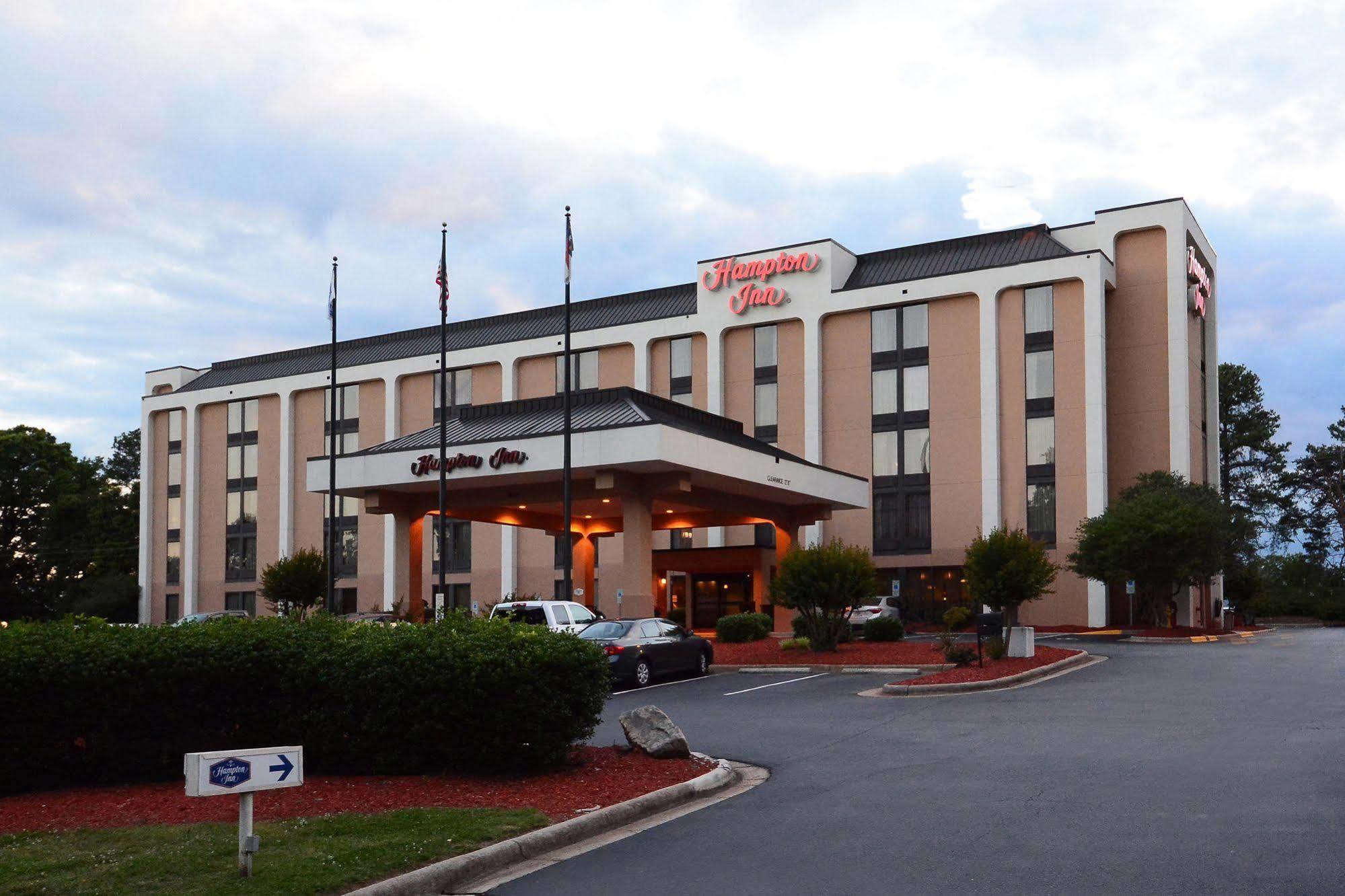 Hampton Inn Charlotte North Lake Norman Cornelius Bagian luar foto